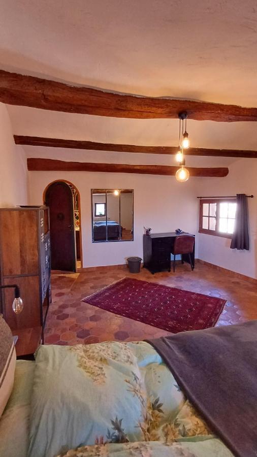 Maison Porte Heureuse Roussillon en Isere Buitenkant foto